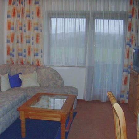 Haus Margit Apartman Kössen Szoba fotó